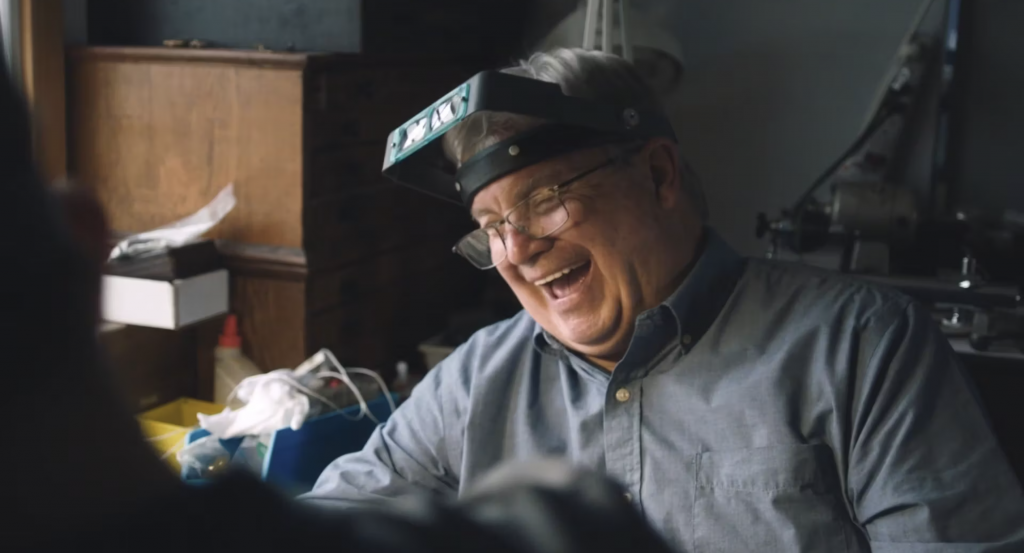 JR Clocker eBay Seller Spotlight TRANSIENT